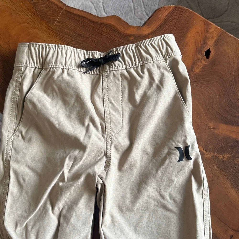 NWOT Hurley Tan Jogger Pants with Logo - Picture 2 of 7